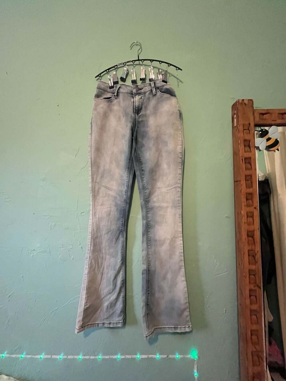 Genera Flare Bootcut Jeans Size 7 Distressed Wash